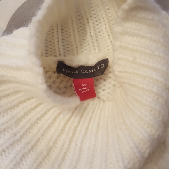 Vince Camuto Chunky Sweater NWT - Picture 6 of 8